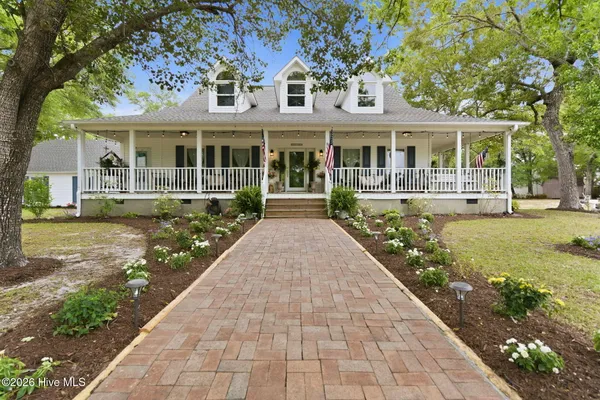 $875,000 | 801 East Yacht Drive, Oak Island, NC 28465