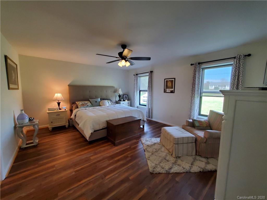 699 Connolly Road, Unit 4 York, SC 29745 - Photo 9 of 19 Gallery Image 9