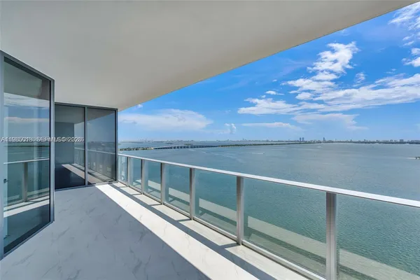 $9,300 | 700 Northeast 24th Street, Unit 2305, Miami, FL 33137