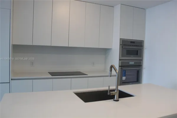 $9,300 | 700 Northeast 24th Street, Unit 2305, Miami, FL 33137