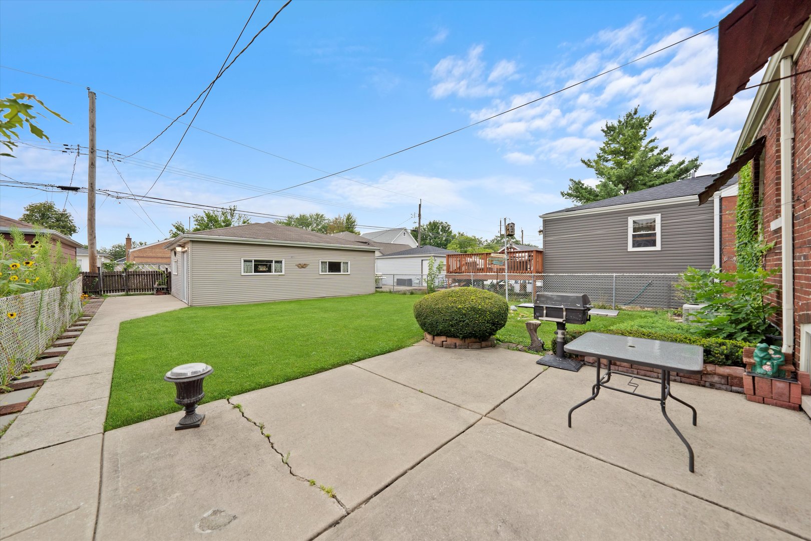 10816 South Ridgeway Avenue Chicago, IL 60655 - Photo 15 of 16 Gallery Image 15