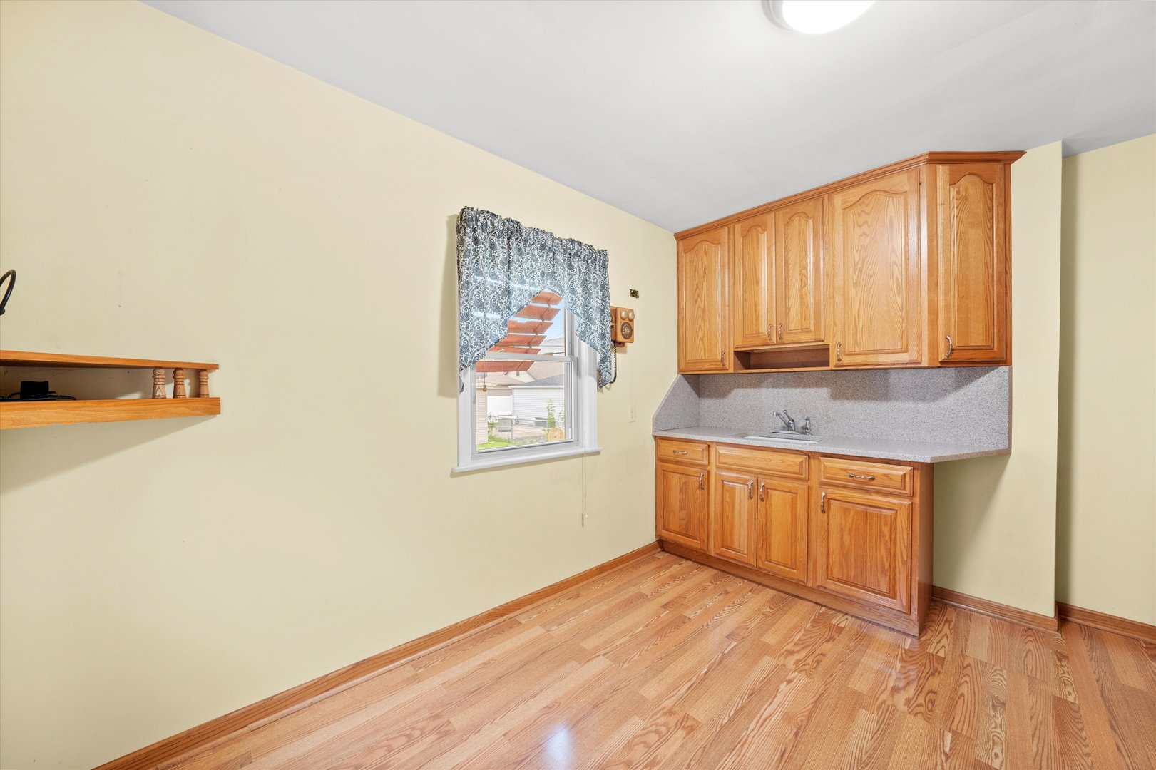 10816 South Ridgeway Avenue Chicago, IL 60655 - Photo 6 of 16 Gallery Image 6