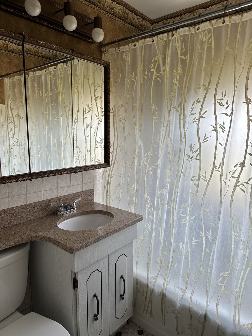 10816 South Ridgeway Avenue Chicago, IL 60655 - Photo 9 of 16 Gallery Image 9