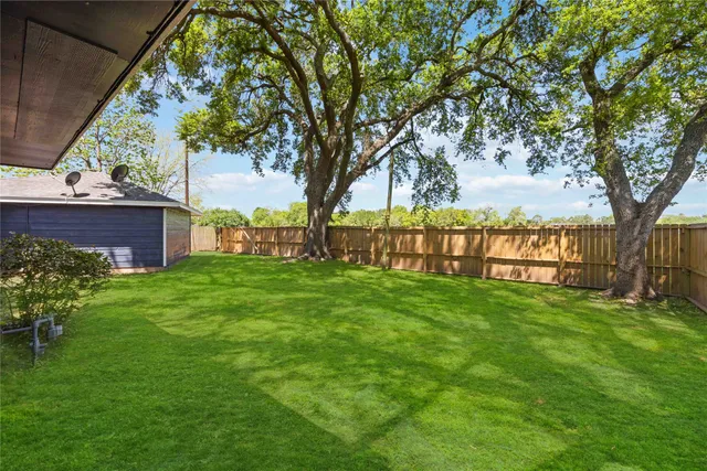 $2,500 | 12418 A Bar Drive, Santa Fe, TX 77510