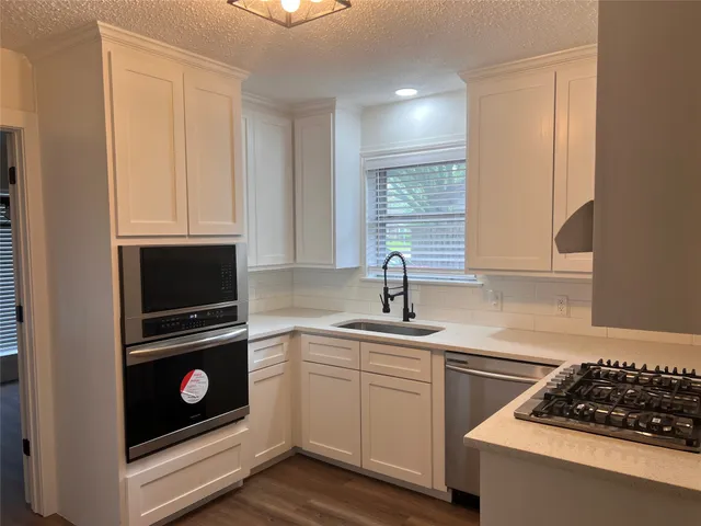 $2,600 | 12418 A Bar Drive, Santa Fe, TX 77510