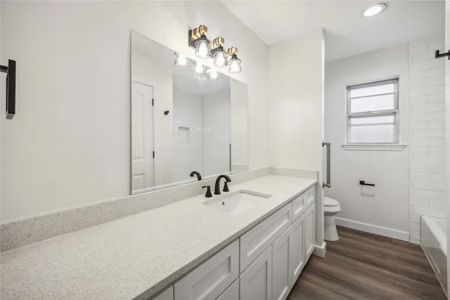 $2,600 | 12418 A Bar Drive, Santa Fe, TX 77510