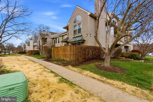 $2,360 | 3403 Waltham Court, Yardley, PA 19067