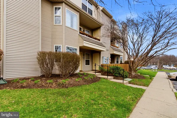 $2,360 | 3403 Waltham Court, Yardley, PA 19067