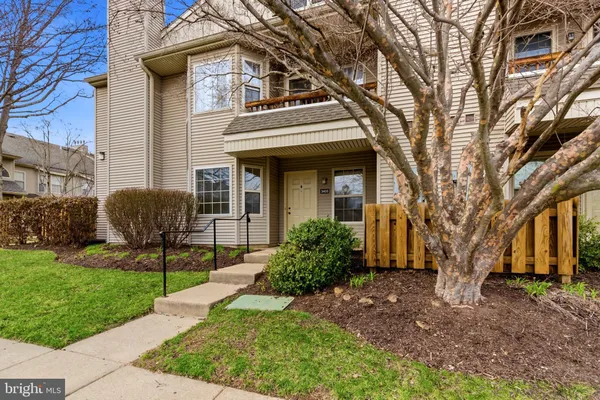 $2,360 | 3403 Waltham Court, Yardley, PA 19067