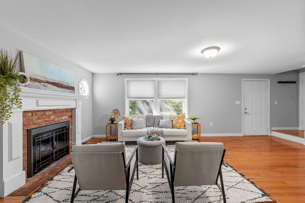 4 Nancy Road Natick, MA 01760 - Photo 8 of 42