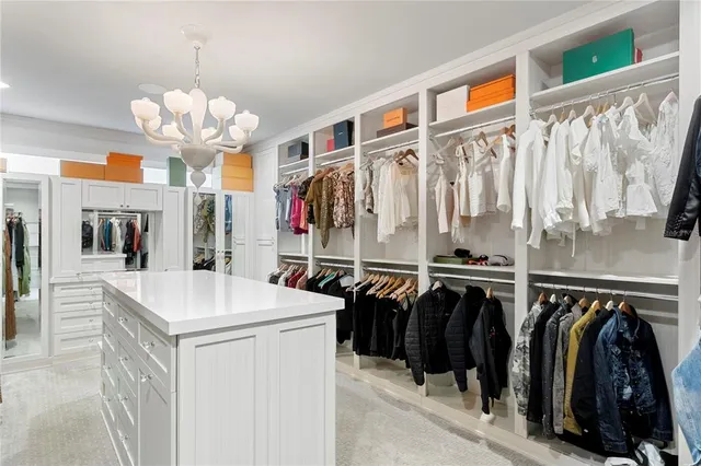 $7,950,000 | 146 4th Avenue Northeast, Unit 600, St. Petersburg, FL 33701