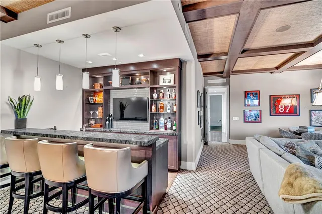 $7,950,000 | 146 4th Avenue Northeast, Unit 600, St. Petersburg, FL 33701