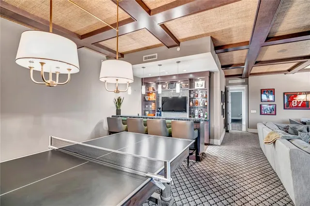 $7,950,000 | 146 4th Avenue Northeast, Unit 600, St. Petersburg, FL 33701