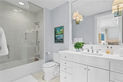 $7,950,000 | 146 4th Avenue Northeast, Unit 600, St. Petersburg, FL 33701