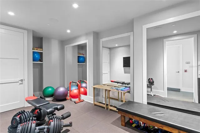 $7,950,000 | 146 4th Avenue Northeast, Unit 600, St. Petersburg, FL 33701