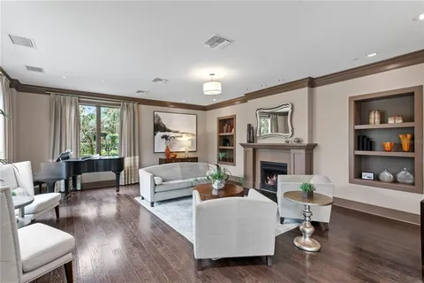 $7,950,000 | 146 4th Avenue Northeast, Unit 600, St. Petersburg, FL 33701