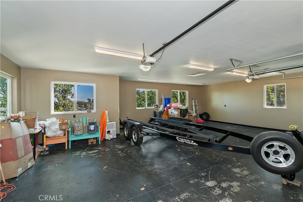 1219 Klondike Drive Lake Arrowhead, CA 92352 - Photo 29 of 37 a living room with furniture and a window