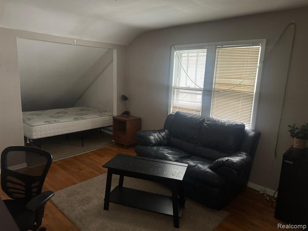 970 Perry Street Flint, MI 48504 - Photo 13 of 18