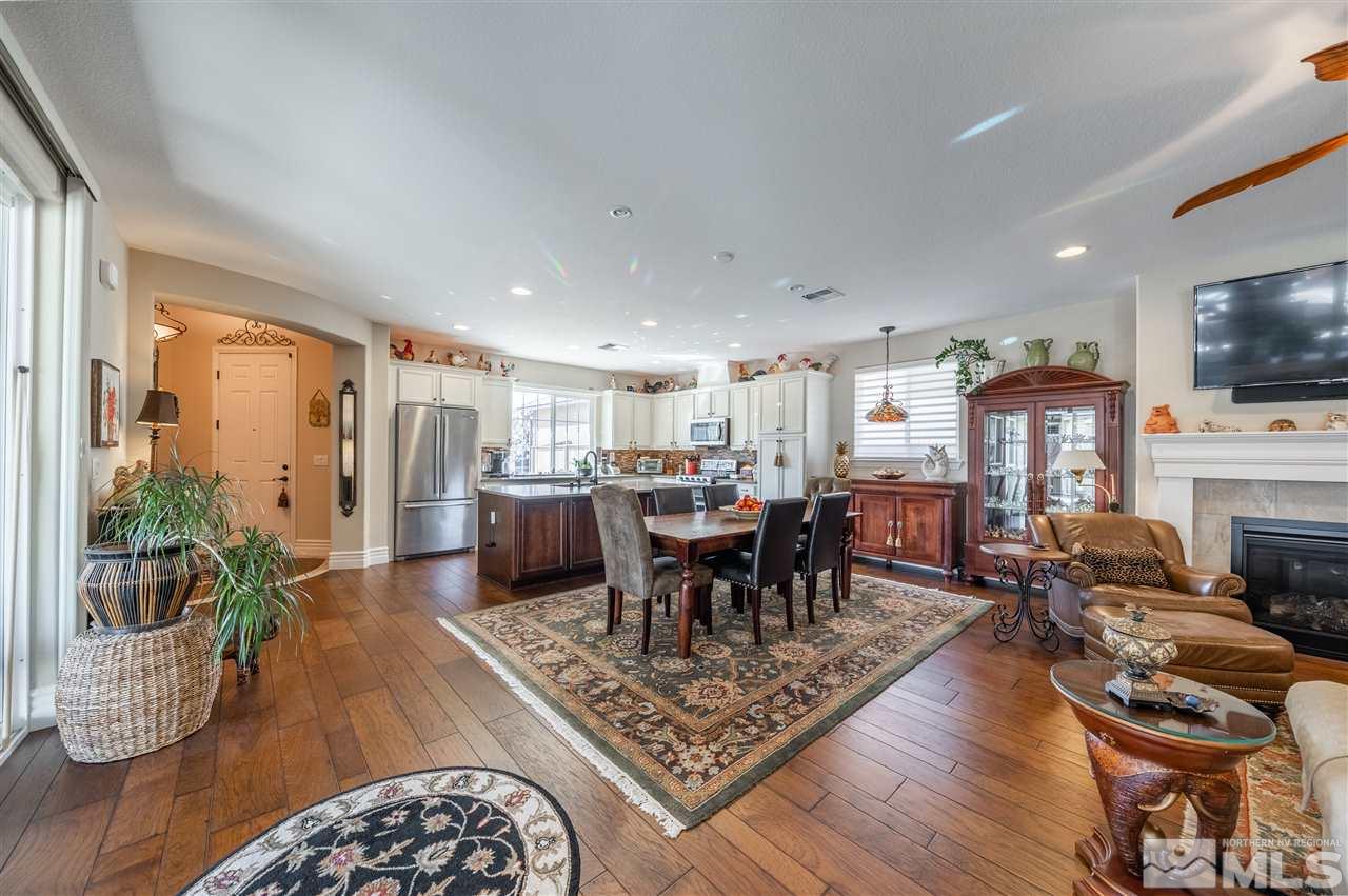 2183 Nasrullah Lane Reno, NV 89521 - Photo 8 of 33 Photo 8