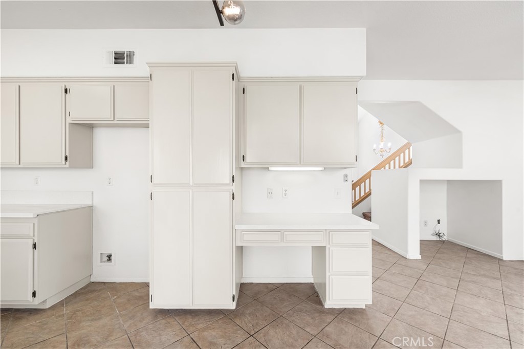 36934 Royce Court Palmdale, CA 93552 - Photo 17 of 51