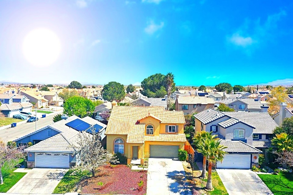 36934 Royce Court Palmdale, CA 93552 - Photo 6 of 51