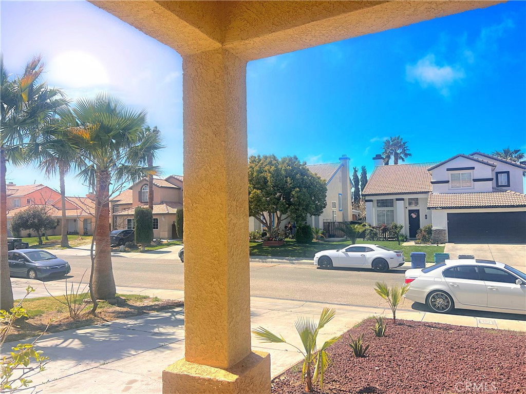 36934 Royce Court Palmdale, CA 93552 - Photo 8 of 51