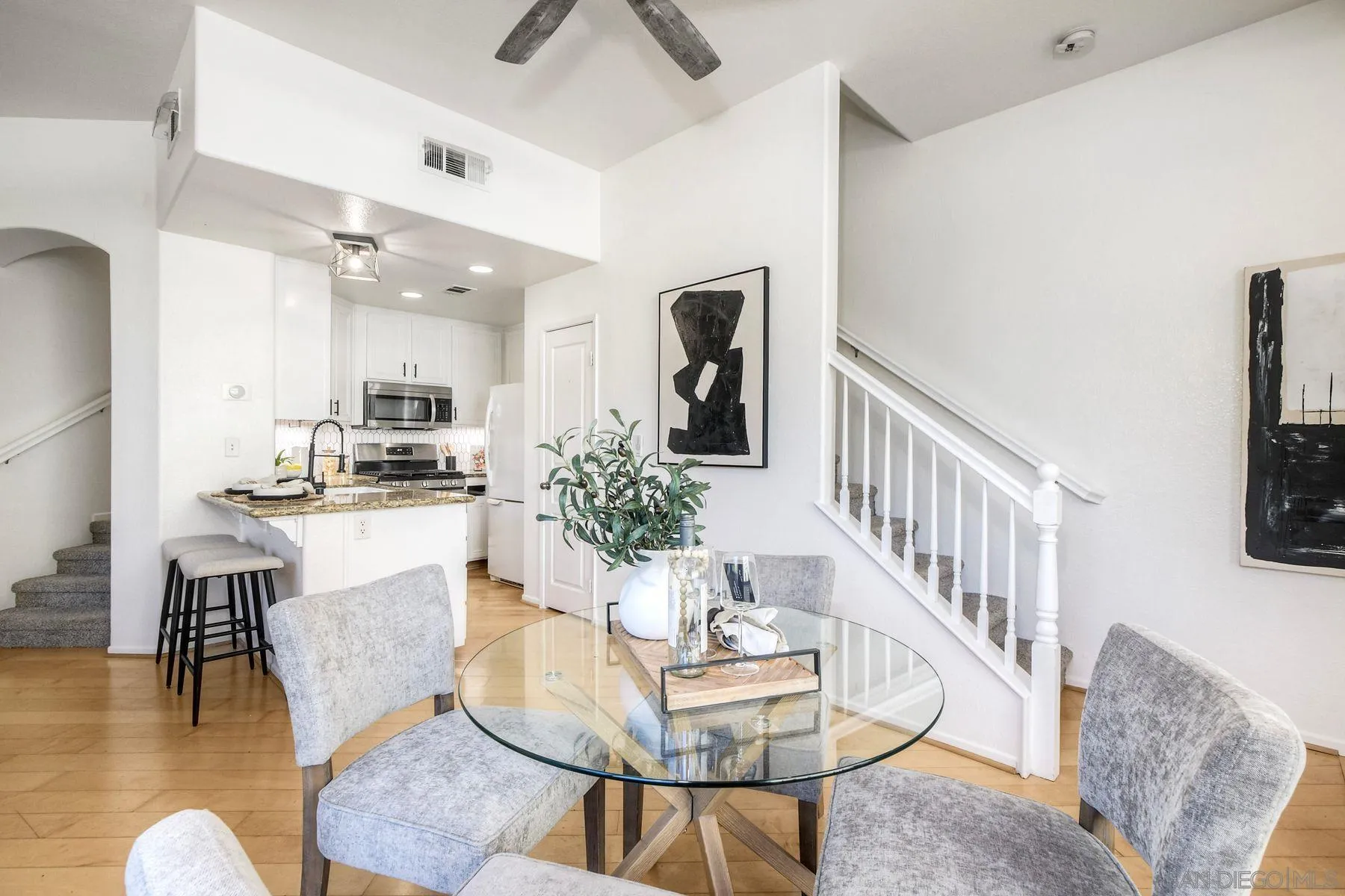 598 Almond Road San Marcos, CA 92078 - Photo 5 of 28