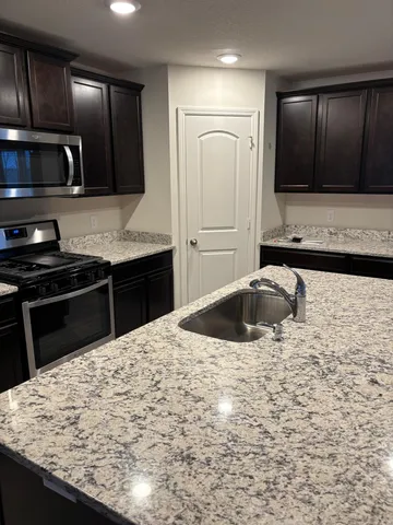 $2,500 | 1112 Natalie Avenue, Montrose, MN 55363