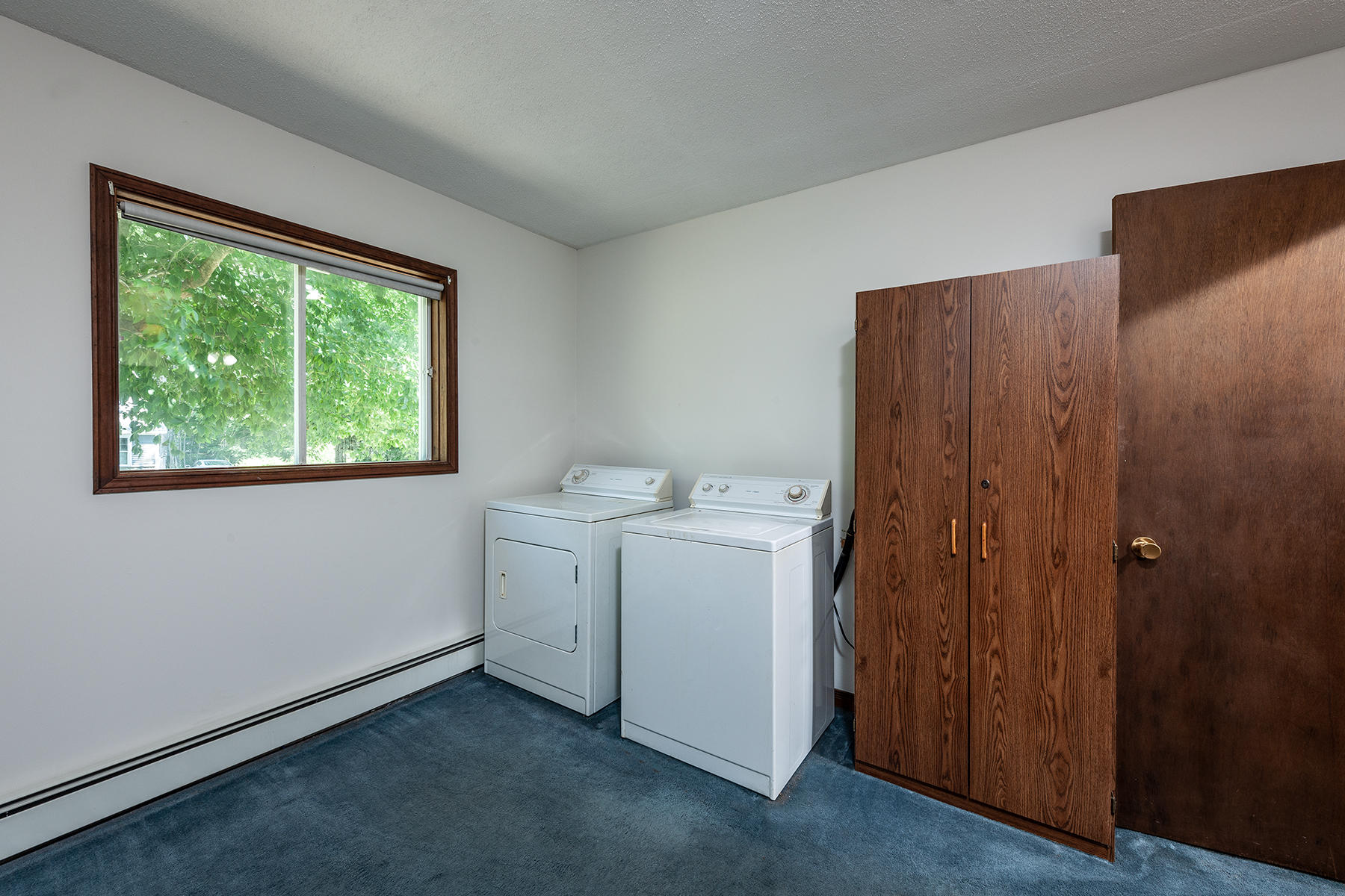 10 Dean Road York, ME 03909 - Photo 14 of 22 3rd Bedroom