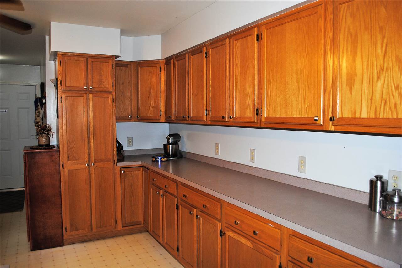 18 Flagg Road Rochester, NH 03839 - Photo 8 of 27