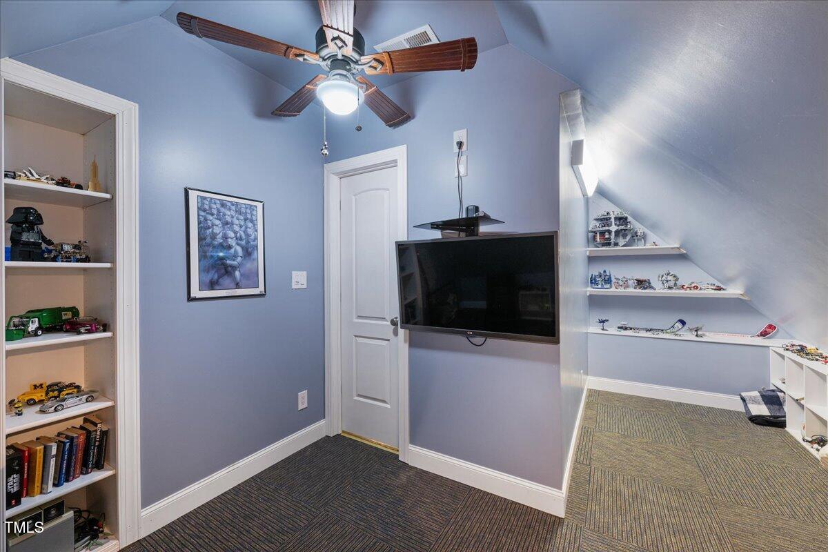 2933 Elmfield Street Raleigh, NC 27614 - Photo 36 of 60 56-135