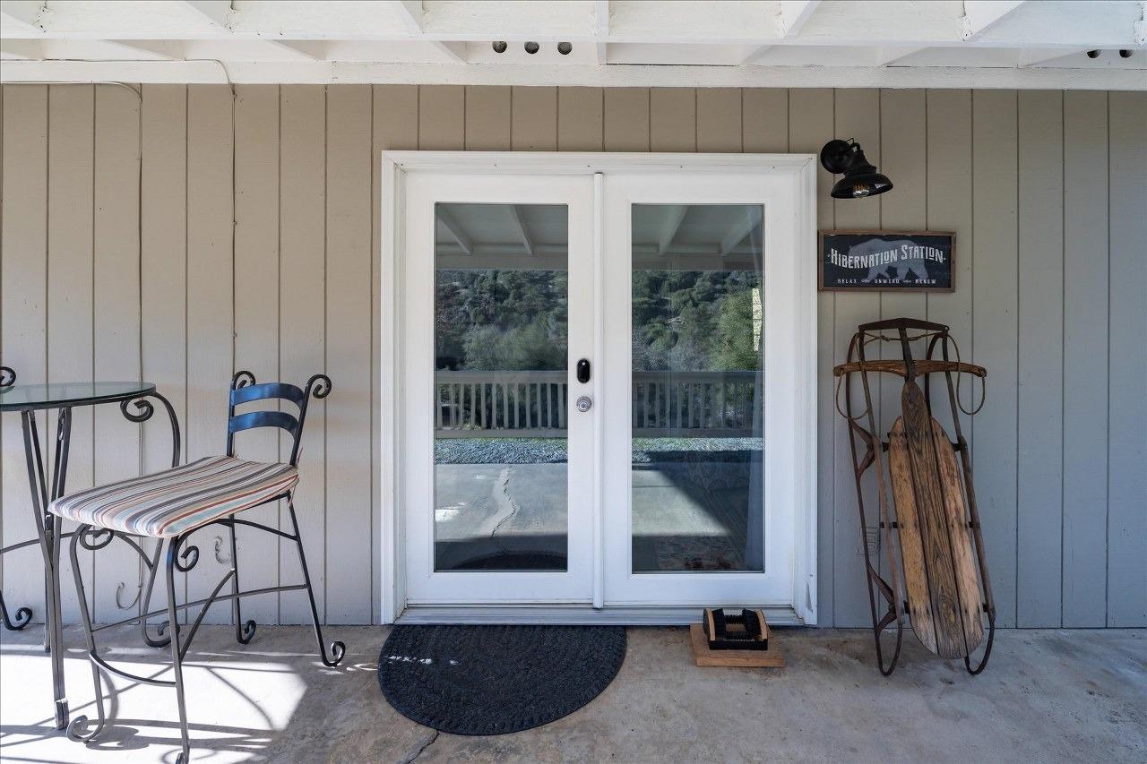 42109 River Falls Road Oakhurst, CA 93644 - Photo 9 of 51 Gallery Image 9