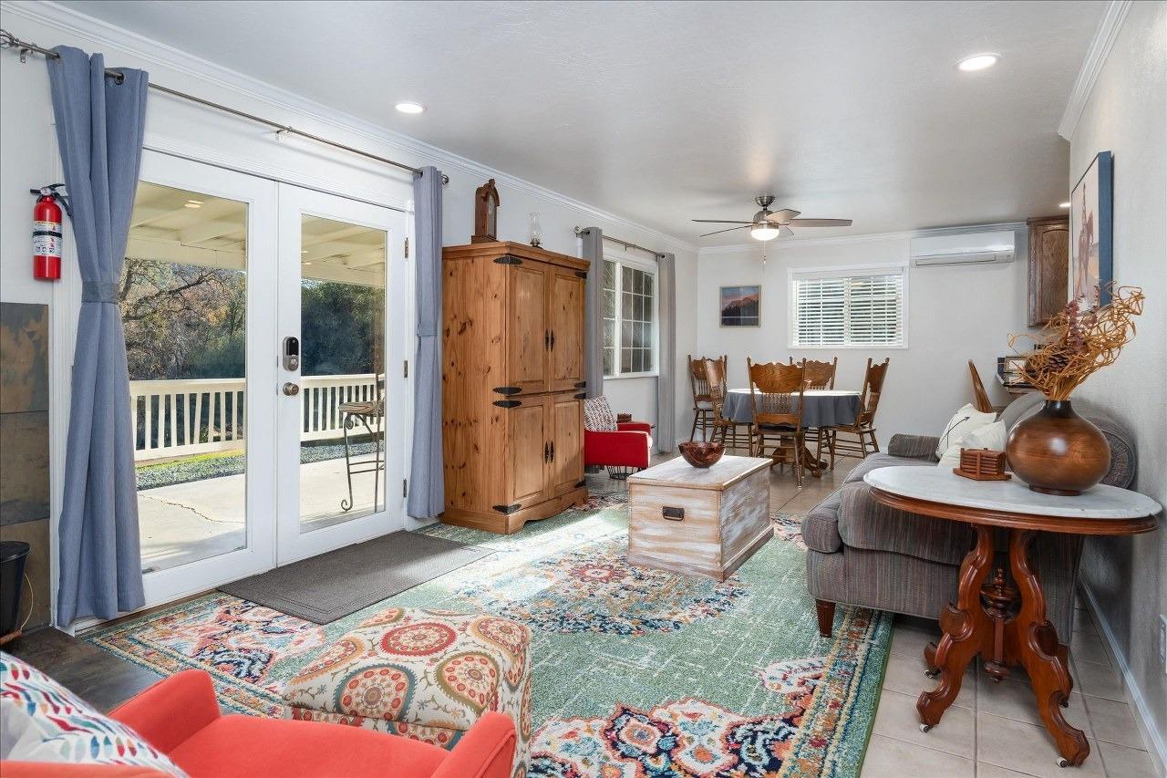 42109 River Falls Road Oakhurst, CA 93644 - Photo 10 of 51 Gallery Image 10
