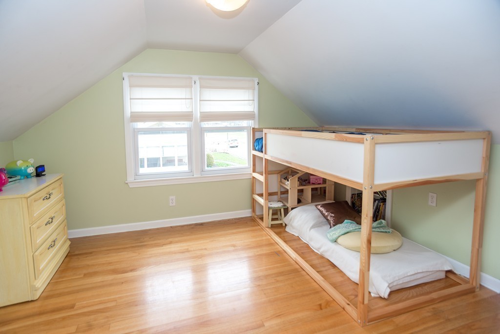 92 Harding Street Chicopee, MA 01013 - Photo 23 of 30 Gallery Image 23