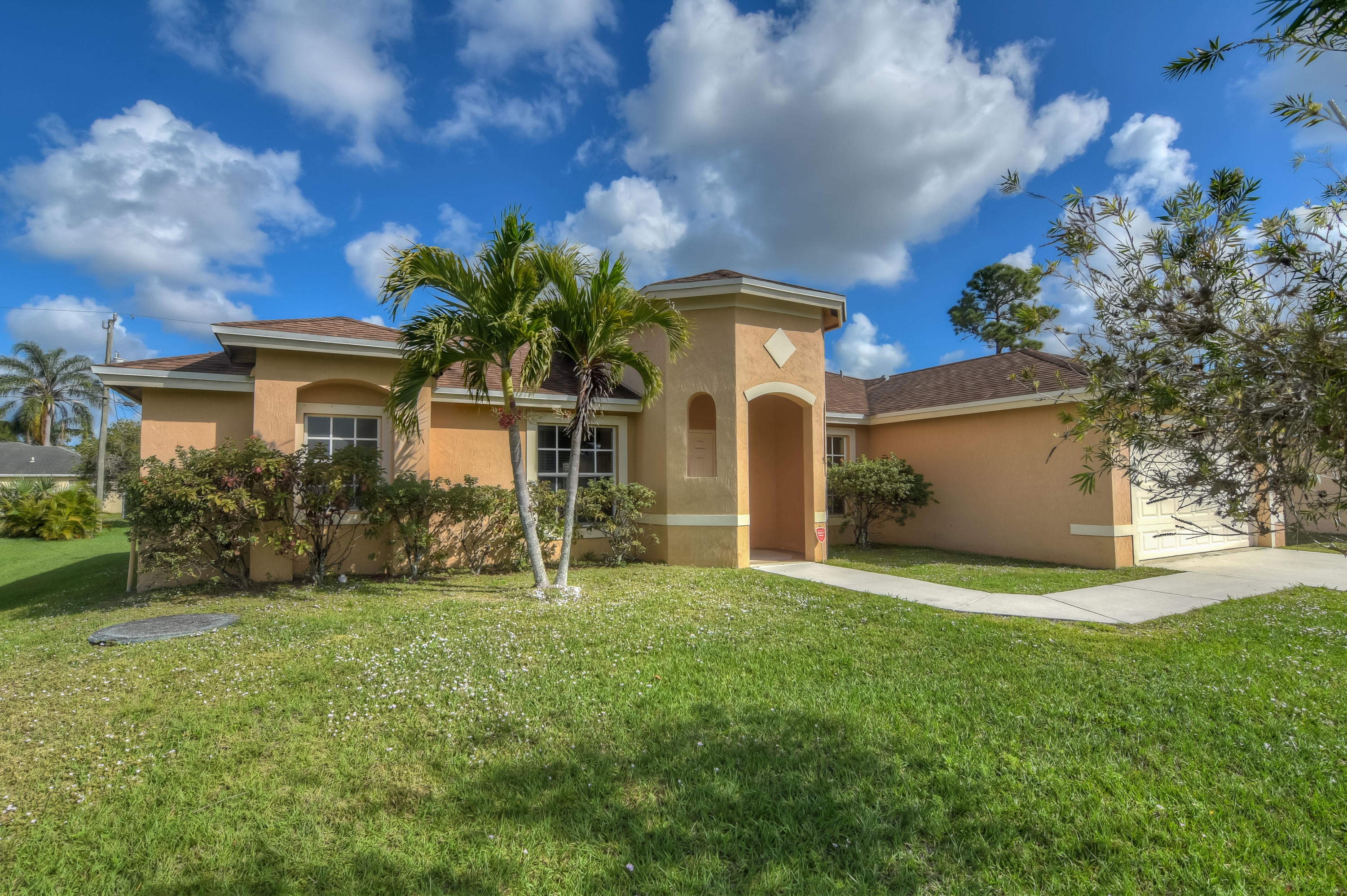1563 Southwest Fresno Road Port St. Lucie, FL 34953 - Photo 3 of 35 DSC_7622_3_4_5_6