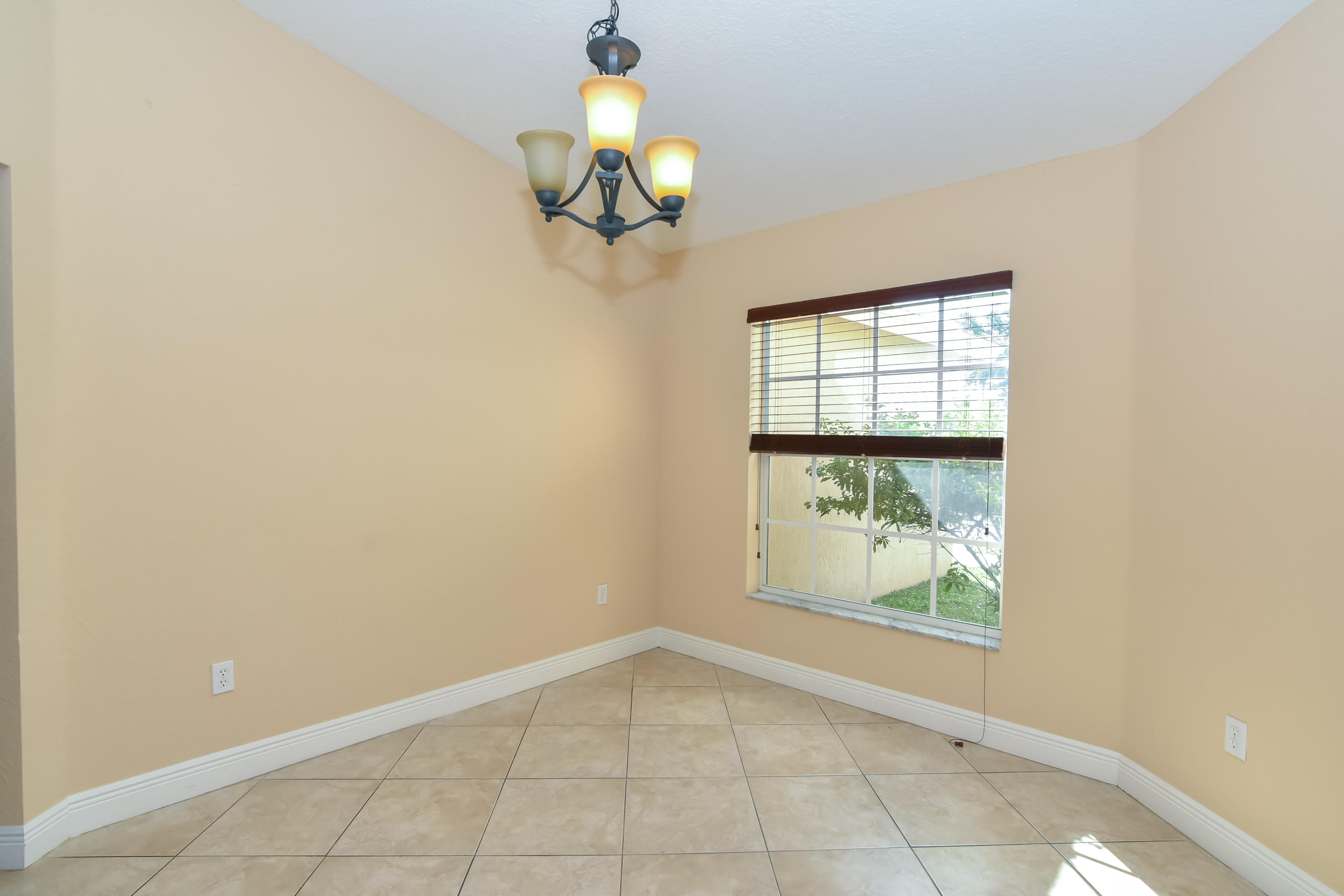 1563 Southwest Fresno Road Port St. Lucie, FL 34953 - Photo 8 of 35 DSC_7637