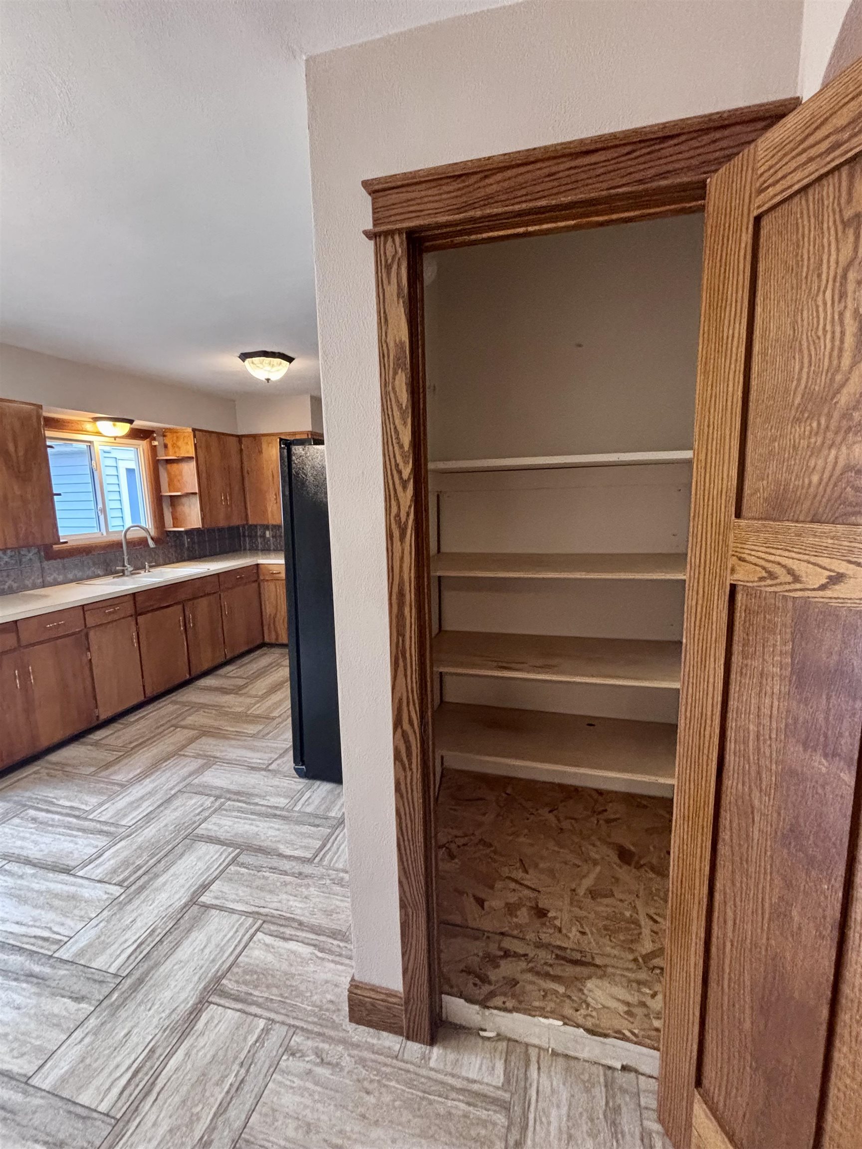 245 Ridge Avenue Platteville, WI 53818 - Photo 11 of 56