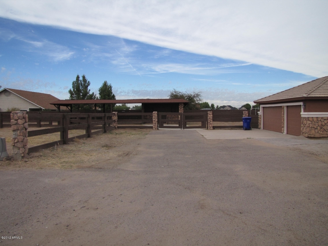 2488 East Appleby Road Gilbert, AZ 85298 - Photo 6 of 53 large drive with gates