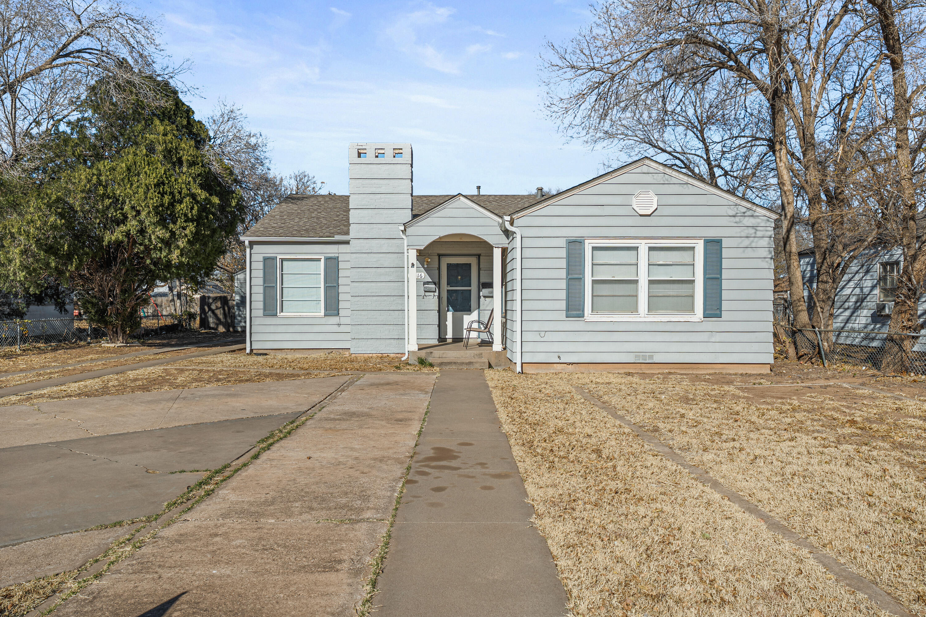 2216 30th Street Lubbock, TX 79411 - Photo 1 of 10 DSC02957