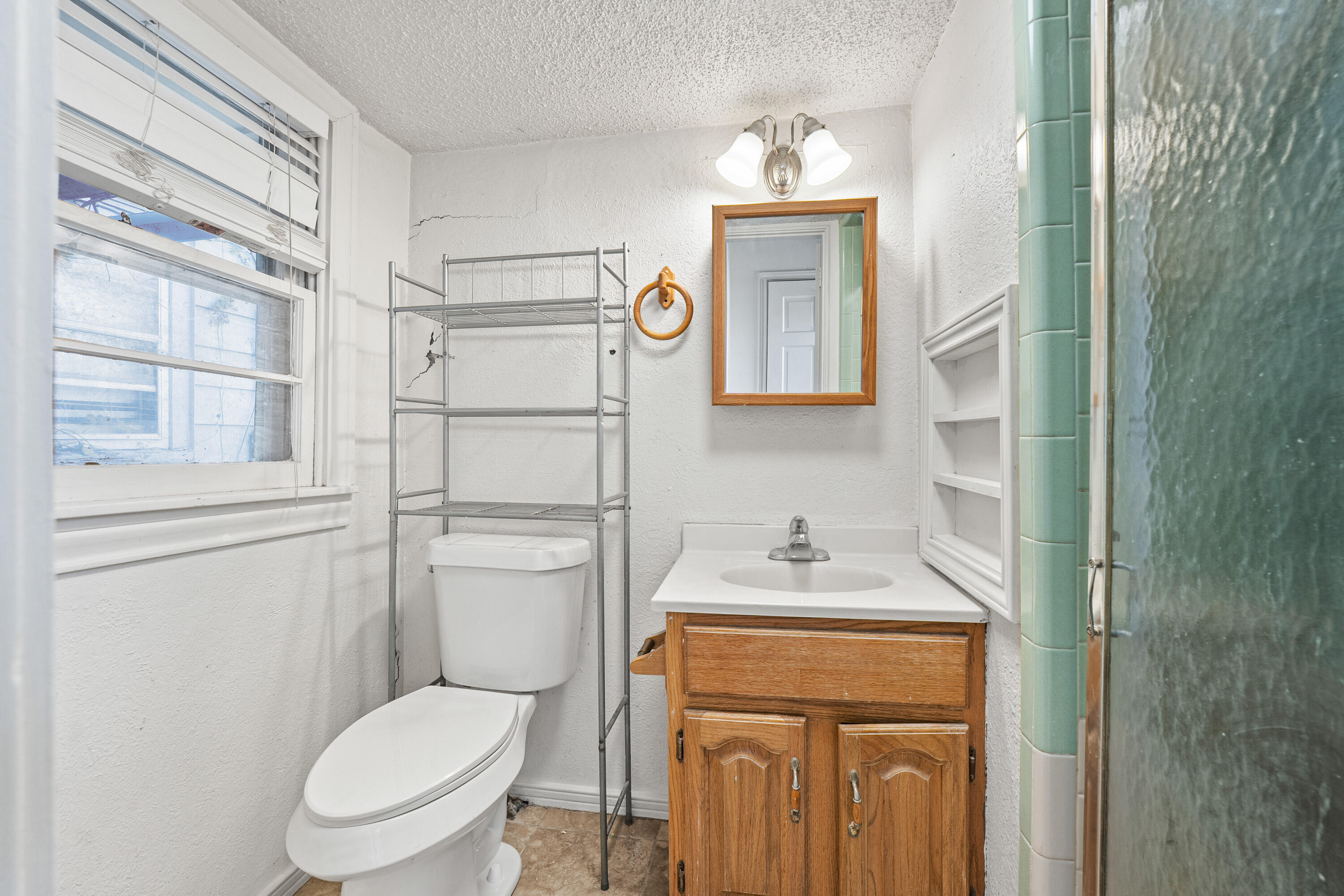 2216 30th Street Lubbock, TX 79411 - Photo 6 of 10 DSC02975