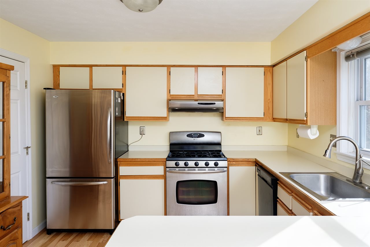 30 Charter Street, Unit 5 Exeter, NH 03833 - Photo 14 of 31 Gallery Image 14