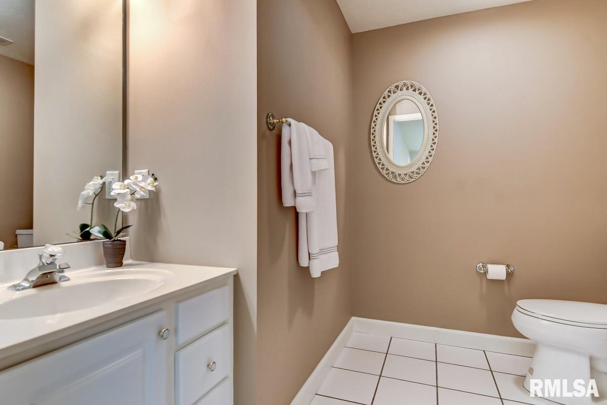 2025 West Laurel Street Springfield, IL 62704 - Photo 34 of 41 Gallery Image 34