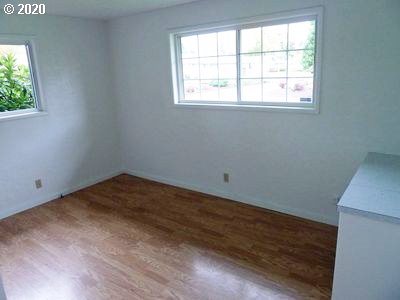 1 Juniper Lane Springfield, OR 97477 - Photo 3 of 22