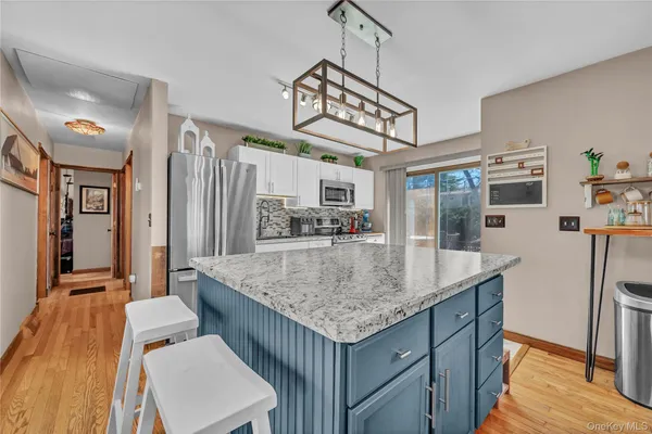 $325,000 | 17 David Lane, Wurtsboro, NY 12790