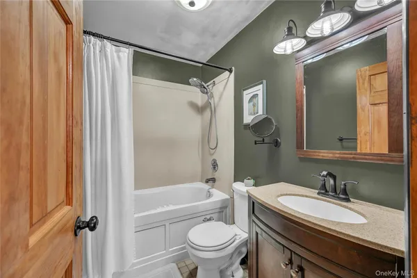 $325,000 | 17 David Lane, Wurtsboro, NY 12790