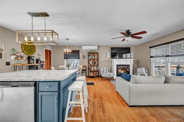 $325,000 | 17 David Lane, Wurtsboro, NY 12790
