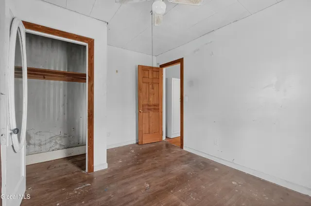 $250,000 | 3 Old Troy Road, East Greenbush, NY 12061