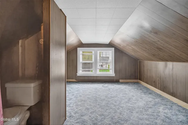 $250,000 | 3 Old Troy Road, East Greenbush, NY 12061