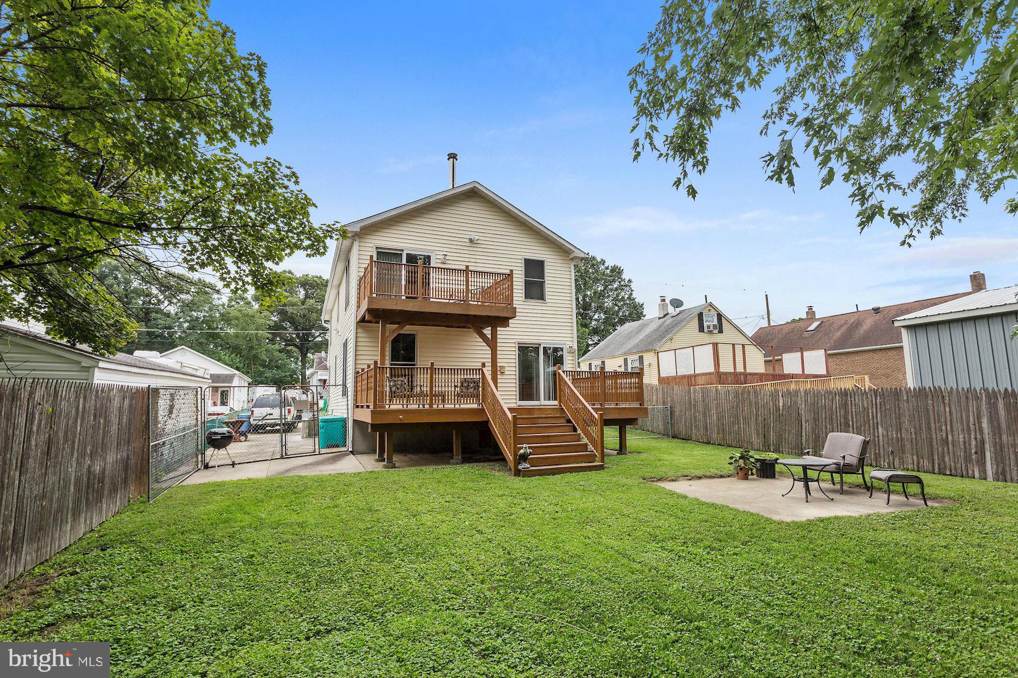 930 Oakleigh Beach Road Baltimore, MD 21222 - Photo 21 of 23 Exterior (Rear)