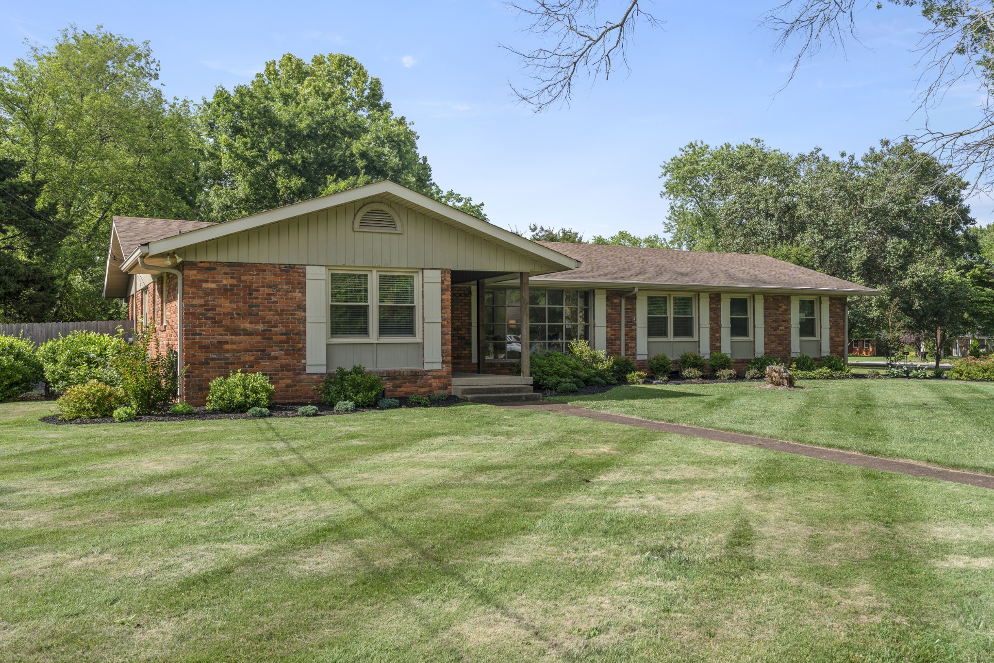 911 Whitehall Road Murfreesboro, TN 37130 - Photo 4 of 27